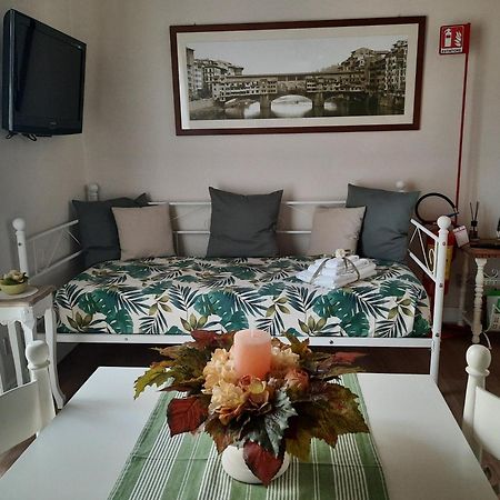 Messer Niccolo - Apartment In Флоренция Экстерьер фото